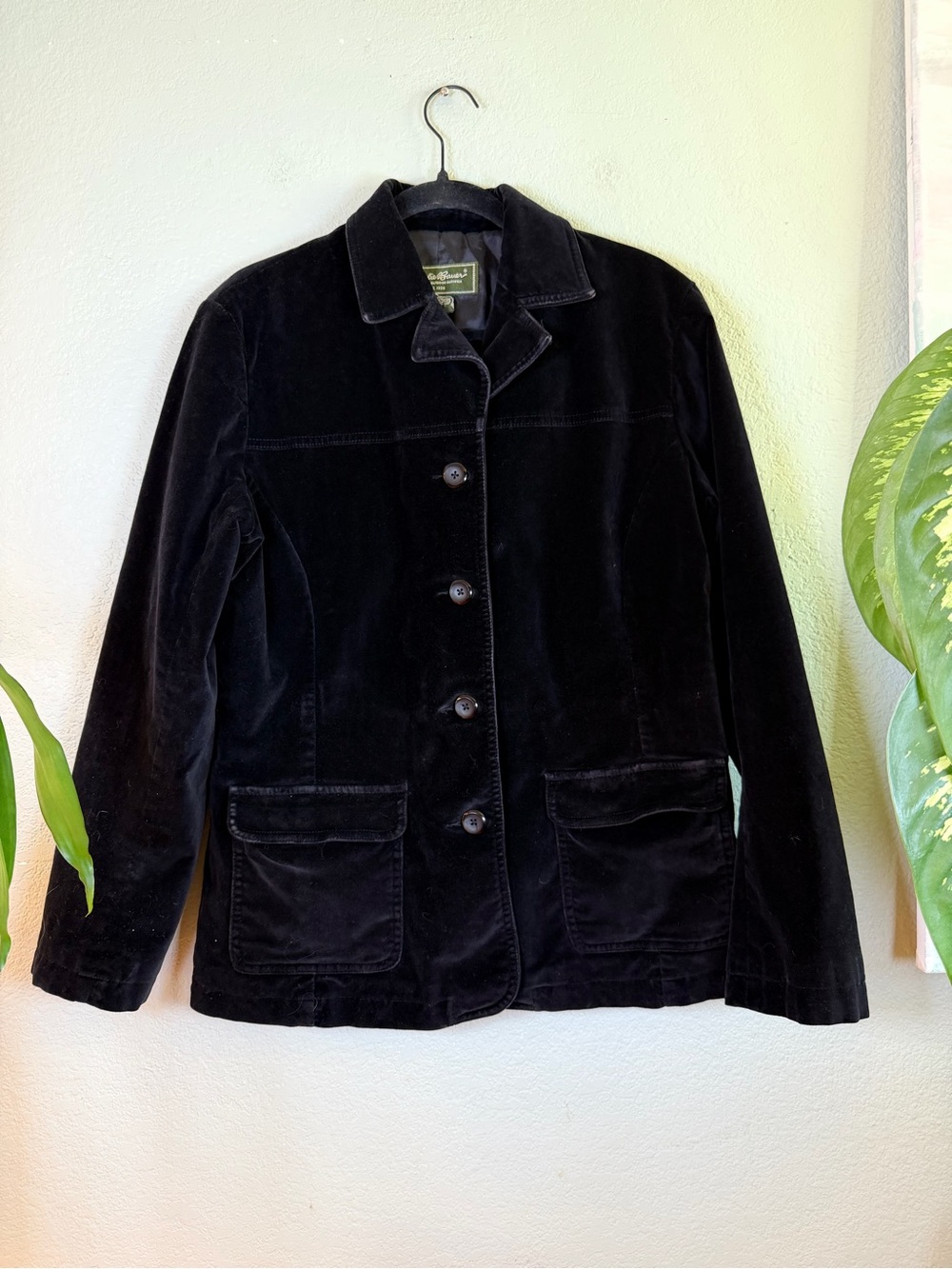 Eddie Bauer Black Velvet Button Down Chore Coat Preppy Holiday Blazer L